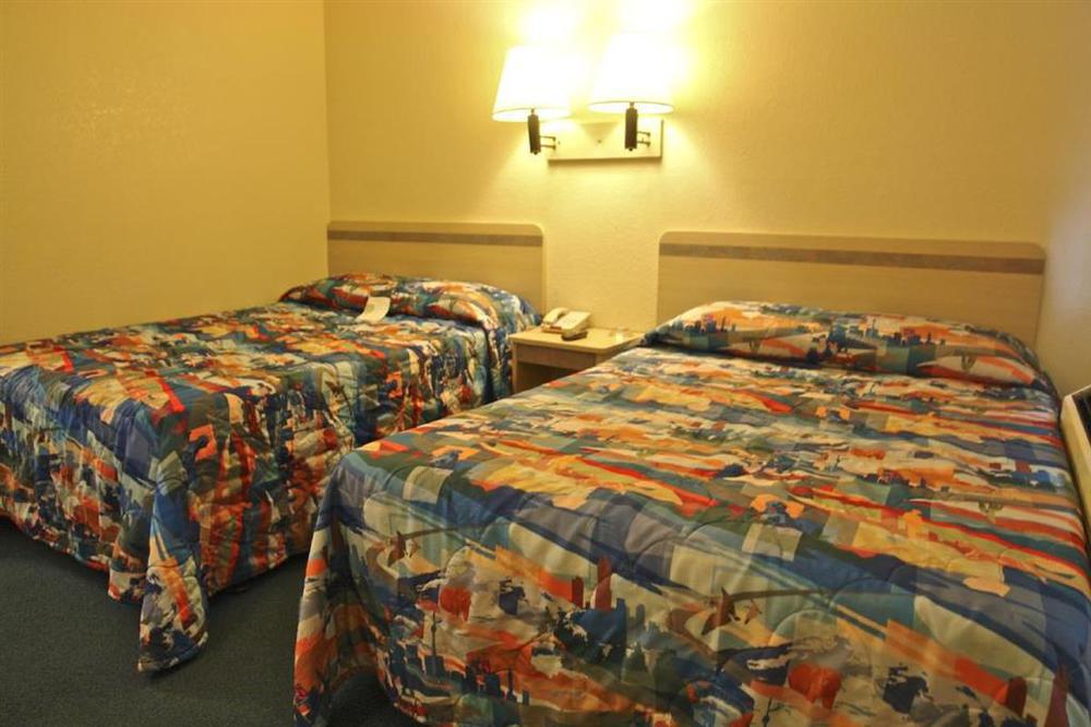 North Charleston Lodge 2*